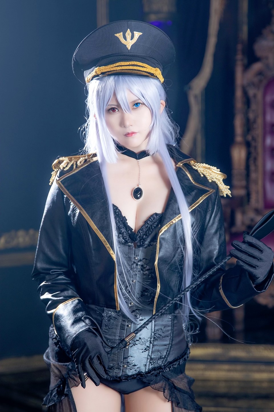 風見りん Bisque doll Queen-erohere51.jpg